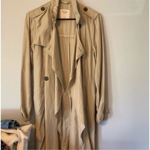 A&F Long Trench Coat 🧥